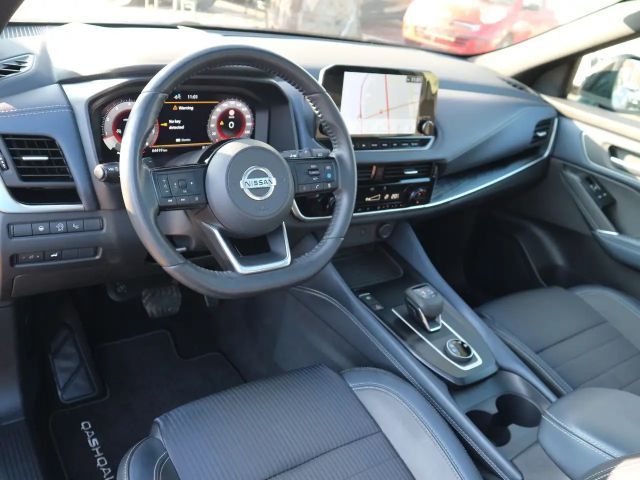 Nissan Qashqai AWD DIG-T Tekna