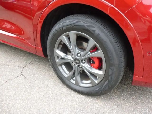 Ford Kuga Plug in Hybrid ST Line X