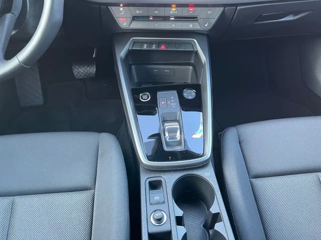 Audi A3 1.0 TFSI S-Line Sedan