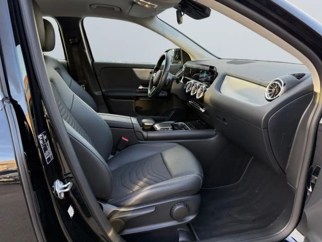 Mercedes-Benz GLA 200 Style