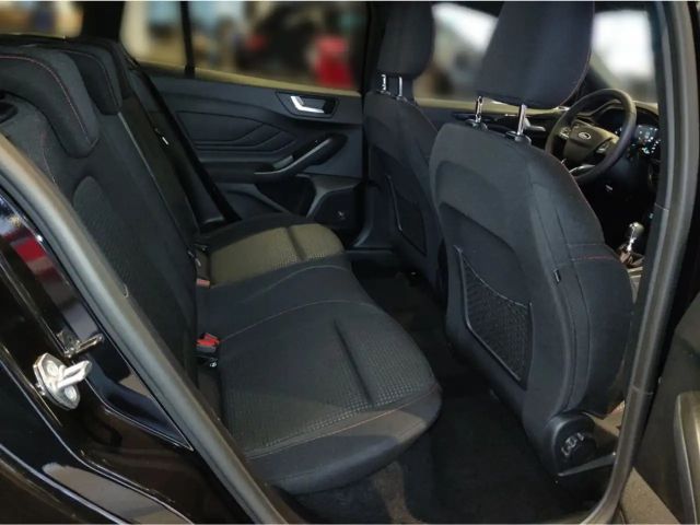 Ford Focus EcoBoost ST Line Wagon