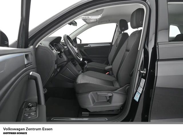 Volkswagen Tiguan Active TSI LED Navi R-Kamera Sitzhzg