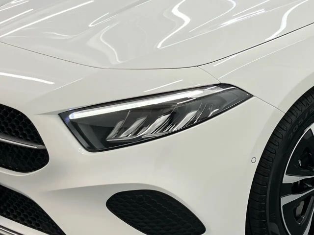 Mercedes-Benz A 180 Progressive