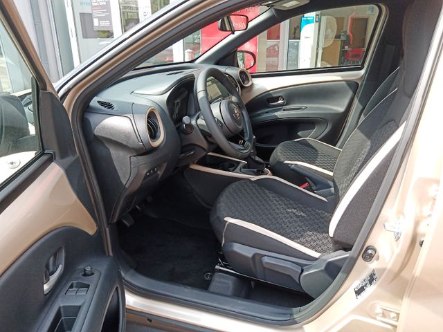 Toyota Aygo X 5-deurs Basis