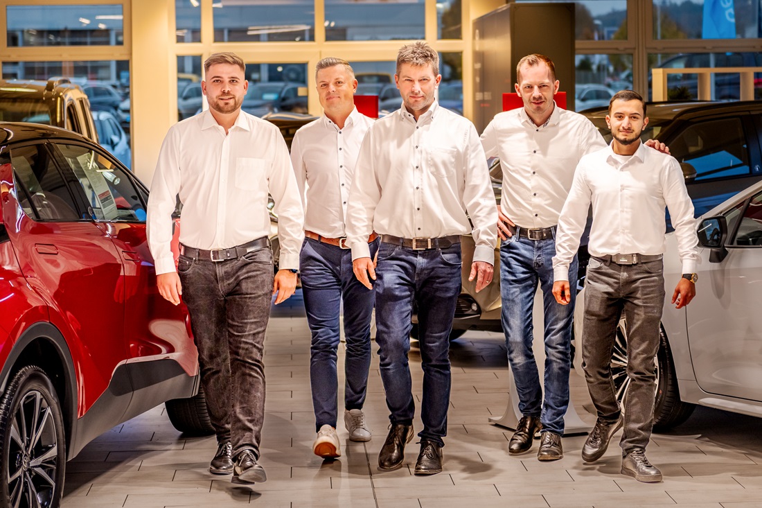 Toyota Yaris Cross 5-deurs Team D