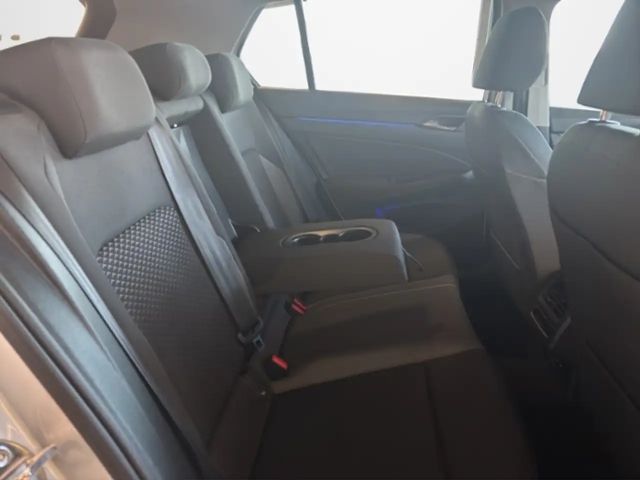 Volkswagen Golf 2.0 TDI Golf VIII Pro