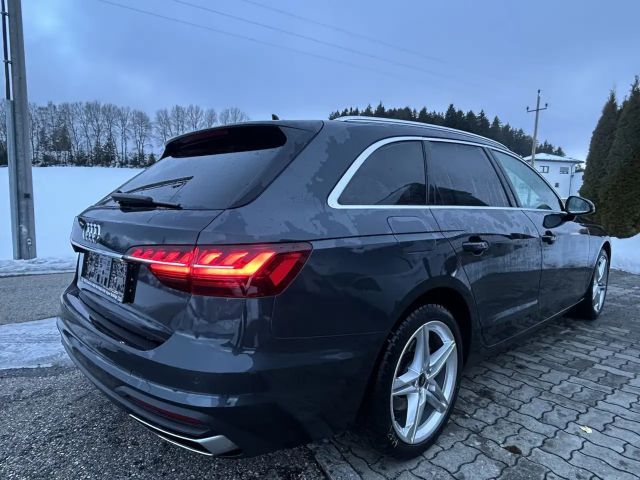 Audi A4 40 TDI Avant S-Tronic