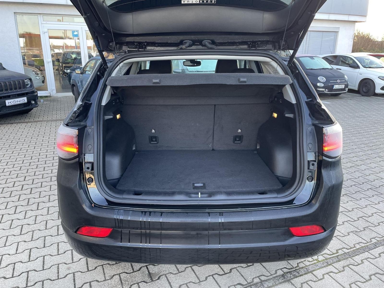 Jeep Compass Altitude