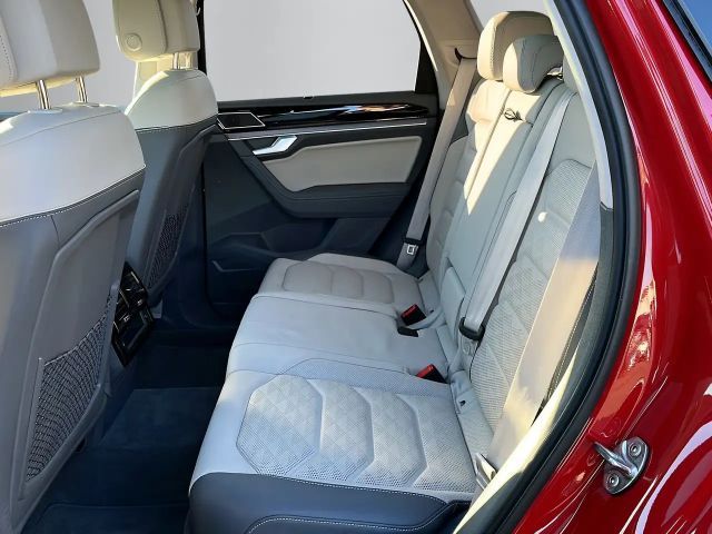 Volkswagen Touareg 3.0 V6 TDI R-Line