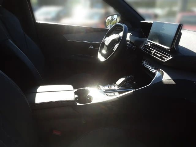 Peugeot 3008 EAT8 GT-Line Hybrid4