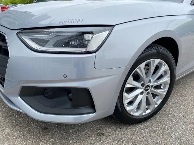 Audi A4 35 TFSI Avant S-Tronic