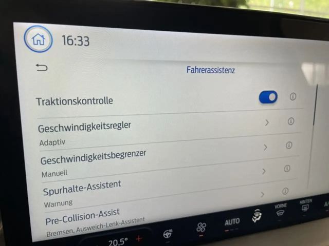 Ford Focus Titanium Wagon