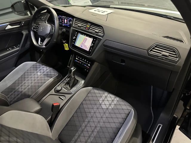 Volkswagen Tiguan 4Motion R-Line