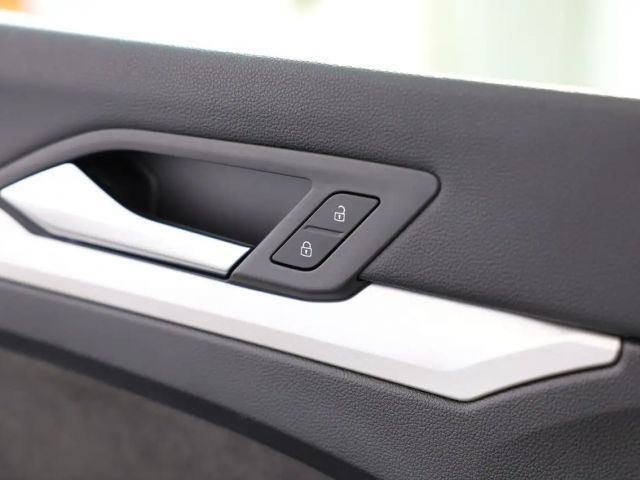 Volkswagen Golf DSG Life