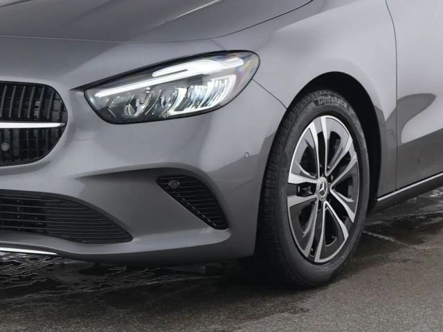 Mercedes-Benz B 180 Progressive Sedan