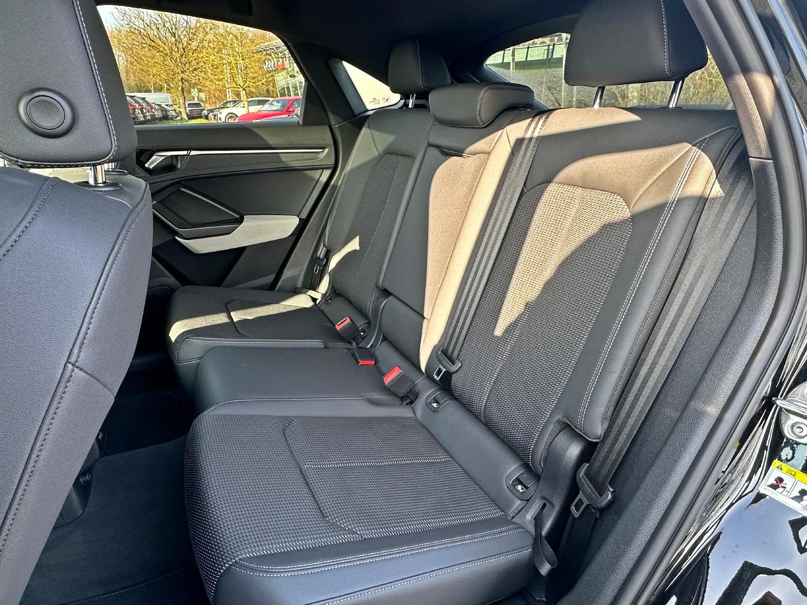 Audi Q3 35 TFSI S-Line Sportback