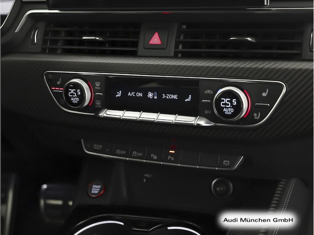 Audi RS4 Avant Quattro