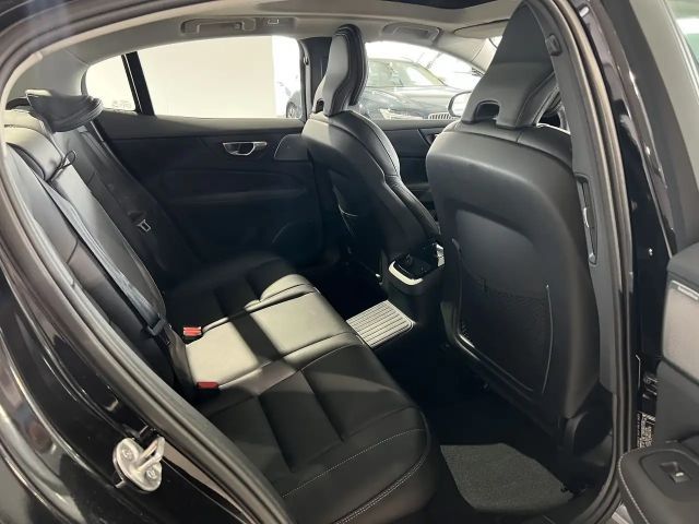 Volvo S60 AWD Dark Recharge Ultimate