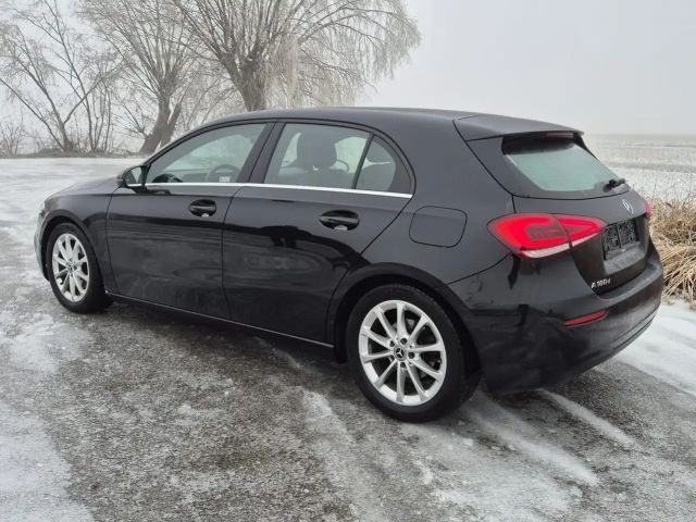 Mercedes-Benz A 180 A 180 d Hatchback