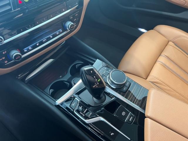 BMW 540 540i Touring xDrive