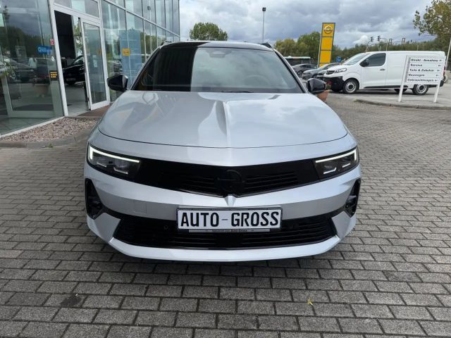 Opel Astra Sports Tourer Ultimate