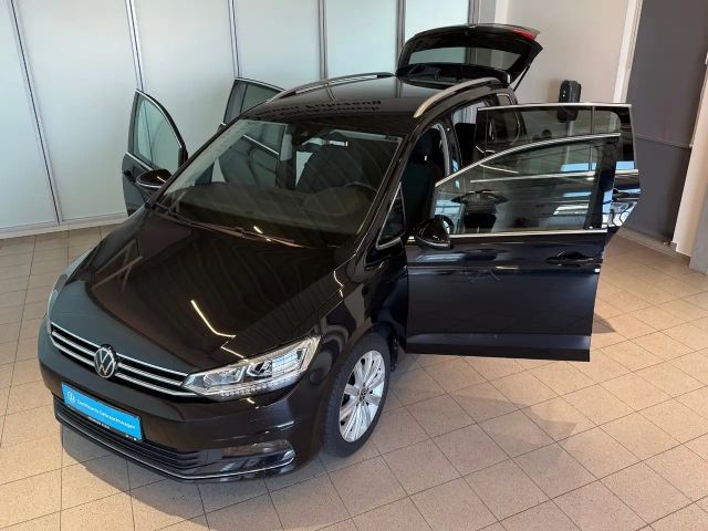 Volkswagen Touran 1.5 TSI Highline