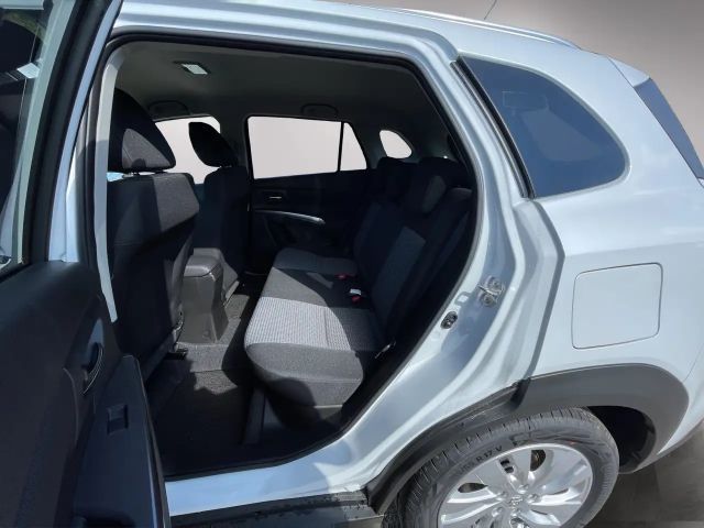 Suzuki S-Cross Hybrid