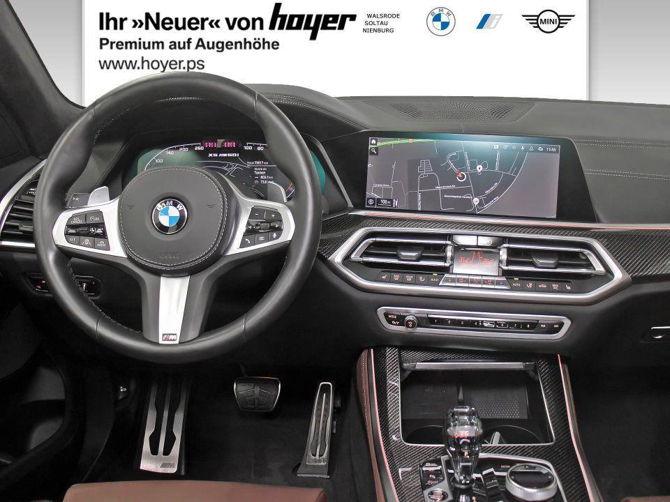 BMW X5 M50i