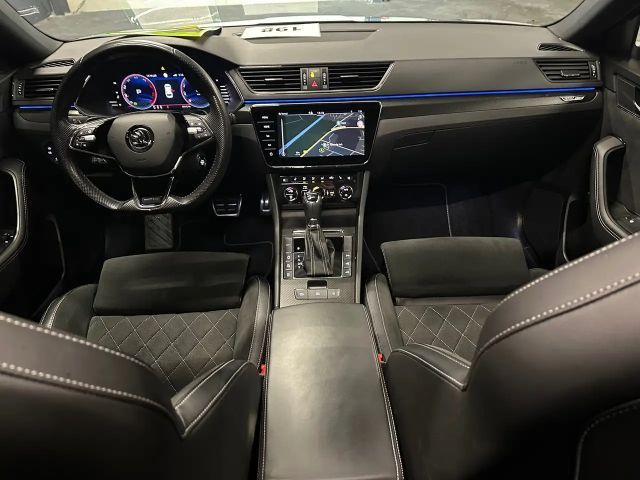 Skoda Superb 4x4 Combi Sportline