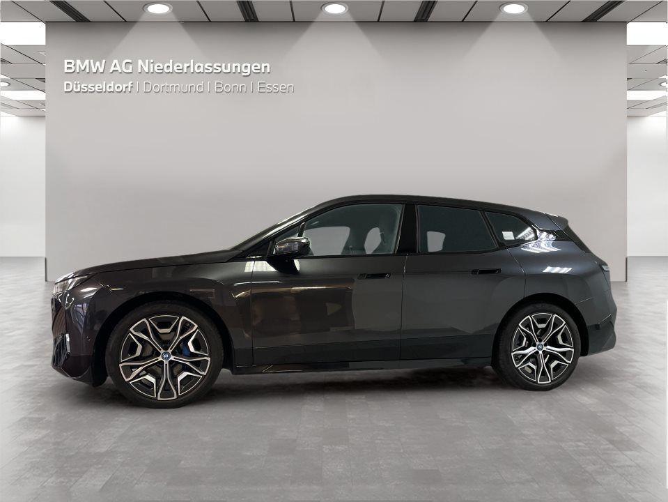 BMW iX xDrive40