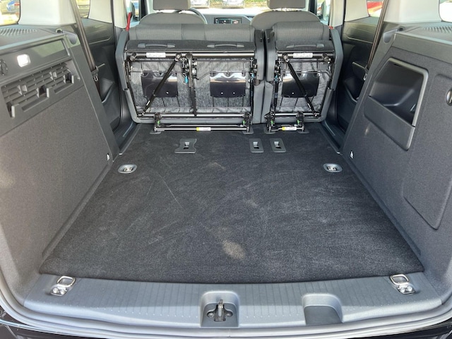 Volkswagen Caddy 1.5 TSI DSG