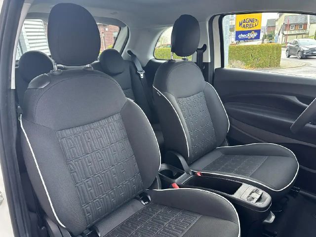 Fiat 500e LED-TAGFAHRLICHT / RADIO / KLIMA