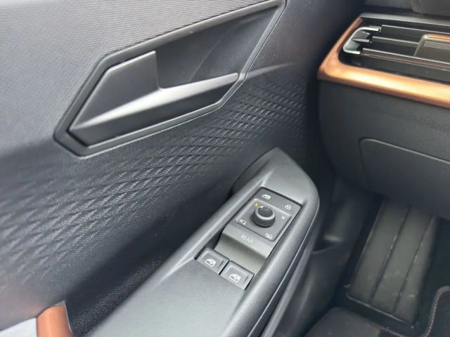 Cupra Born Edition Dynamic SHZ NAVI ACC AKTIVSITZE LED