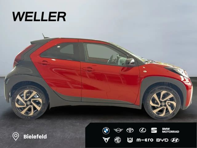 Toyota Aygo X Bi-Tone Hatchback