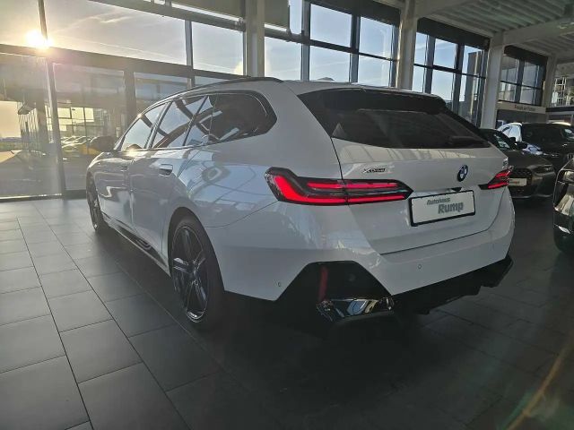 BMW 520 520d M-Sport Touring xDrive