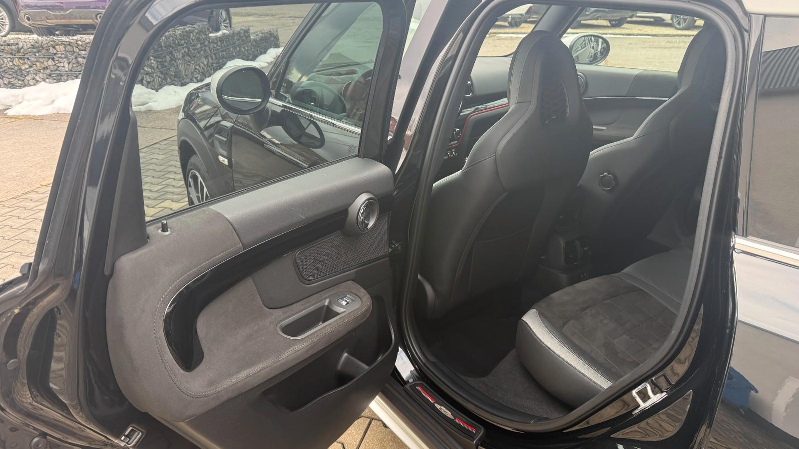 MINI Cooper D Countryman JKW Trim LED Navi Kam DAB