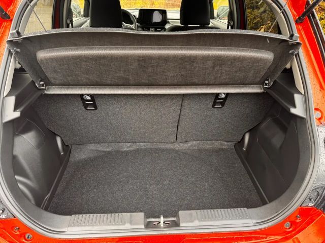 Suzuki Swift AllGrip Flash Hybrid