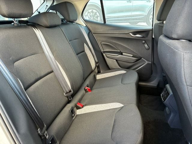 Skoda Fabia FABIA Essence