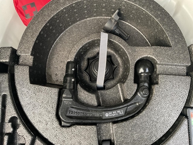 Volkswagen T-Roc Goal AHK-abnehmbar Apple CarPlay