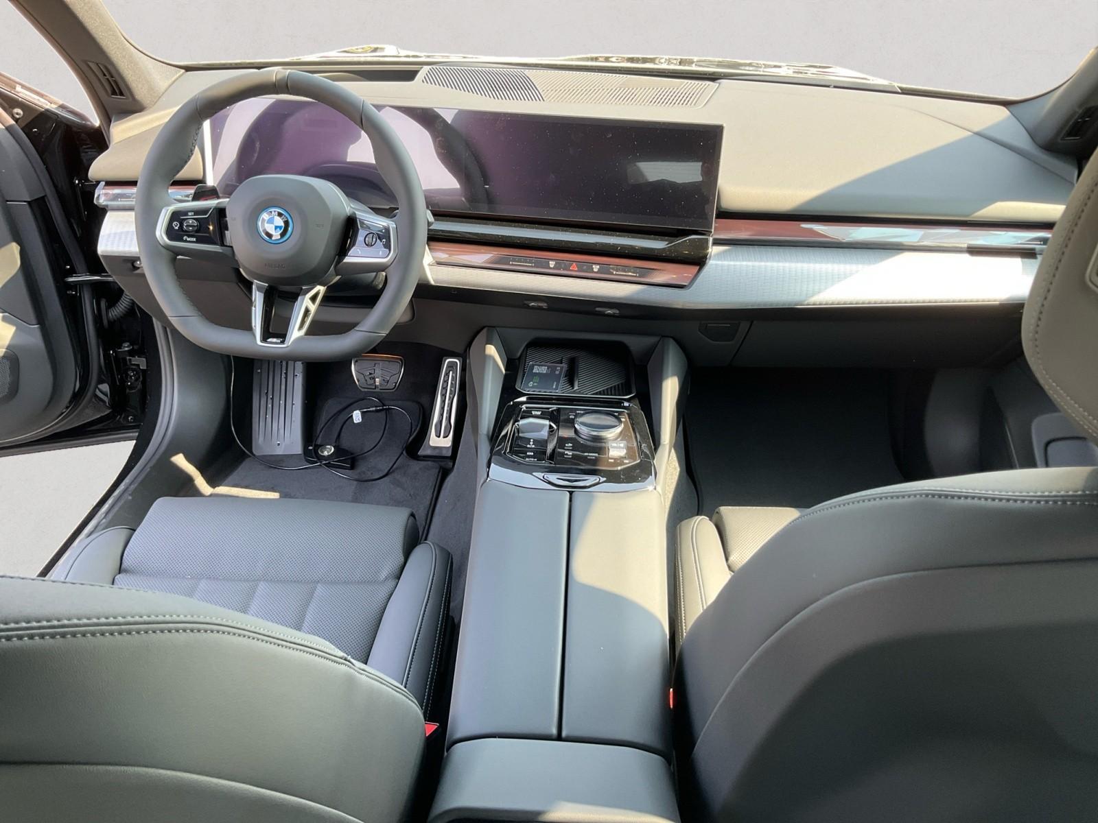 BMW i5 Sedan eDrive40