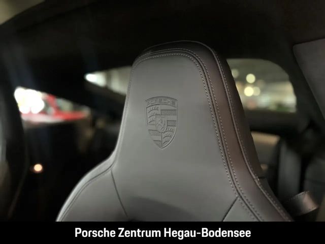 Porsche 992 4 Carrera Coupé GTS