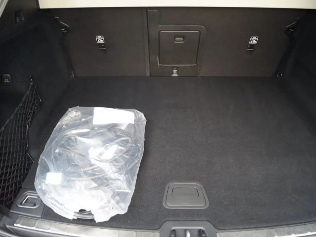 Volvo XC60 Dark Plus Recharge