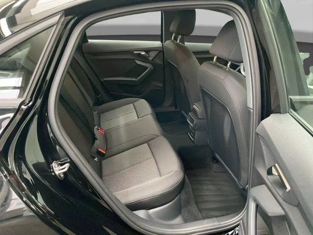 Audi A3 35 TFSI S-Tronic Sedan