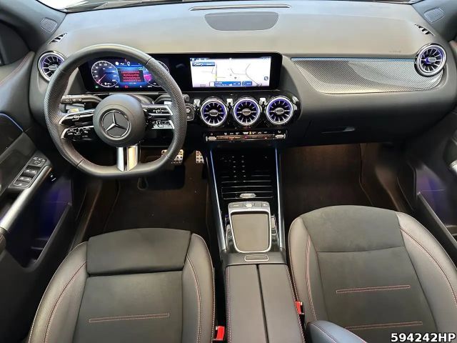 Mercedes-Benz GLA 180 AMG Line