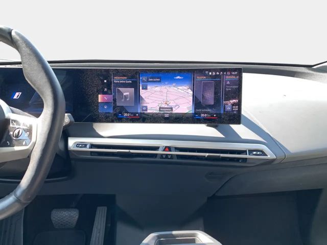 BMW iX xDrive40