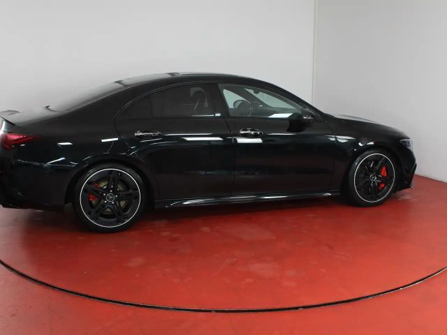 Mercedes-Benz CLA 45 AMG AMG Line Sedan