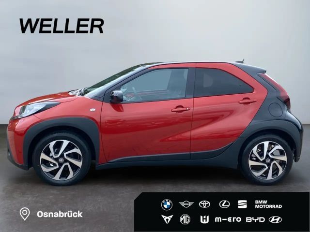 Toyota Aygo X Bi-Tone Hatchback