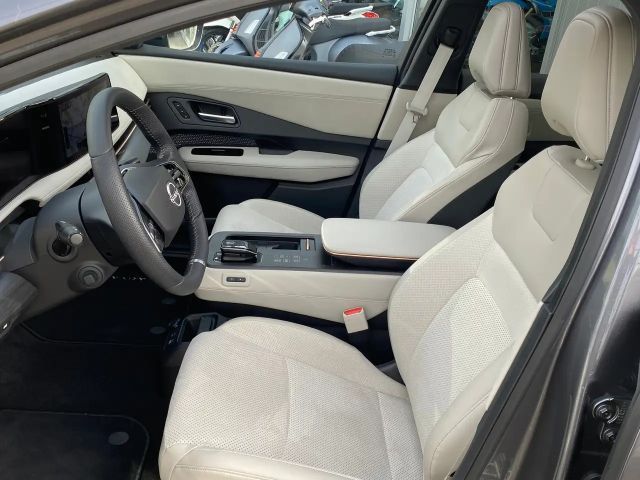 Nissan Ariya 87 kWh Evolve e-4ORCE