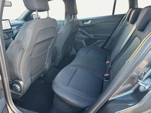 Ford Focus EcoBoost ST Line Wagon