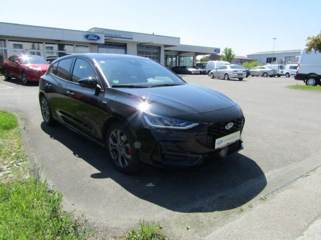 Ford Focus ST Line
